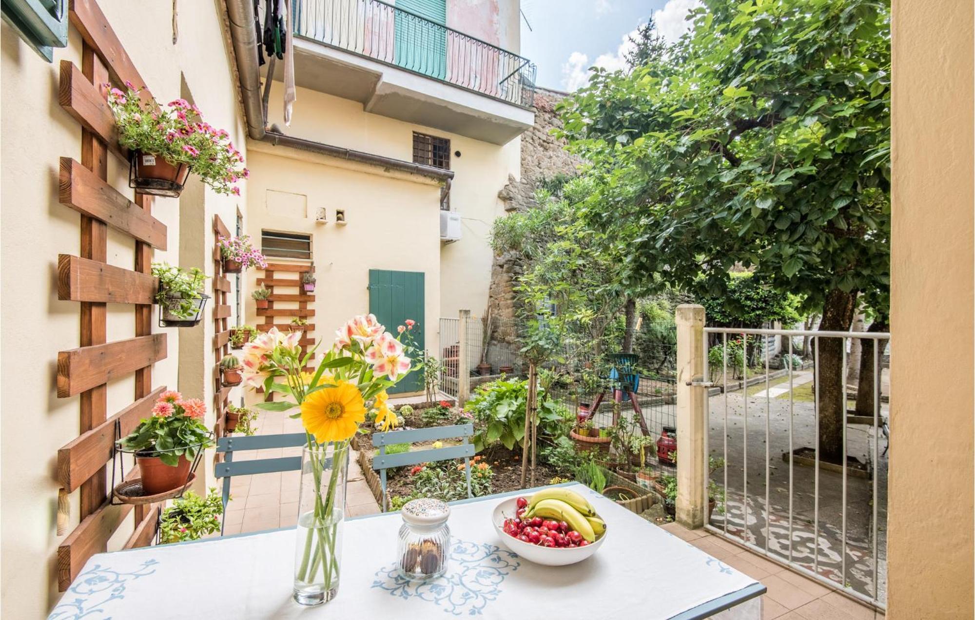 Nice Apartment In Monte San Savino With Kitchen Exterior photo